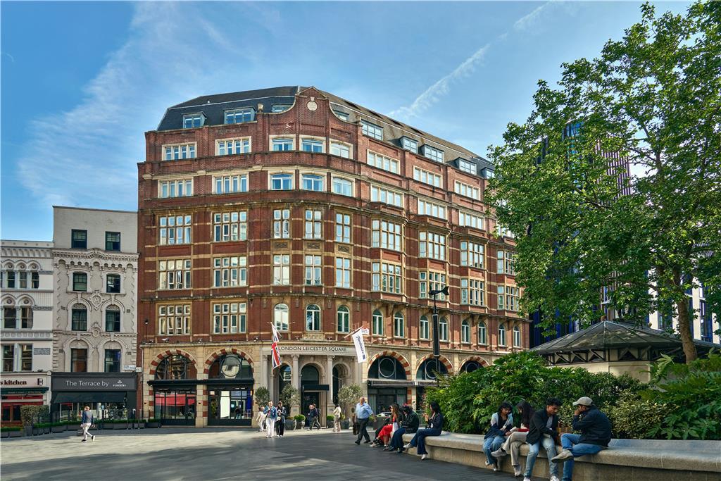 Hotel Radisson Blu Hotel, Leicester Square 5*